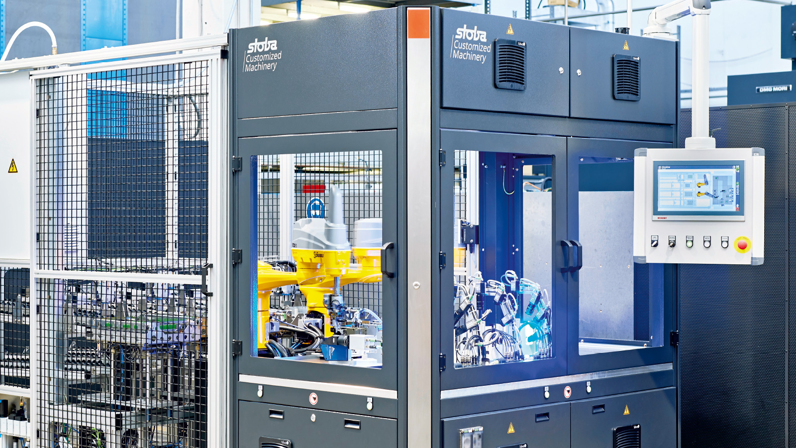 The XPlanar transport system supports the compact design of stoba’s testing facility.